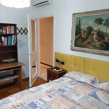 Cavaliere ميلان