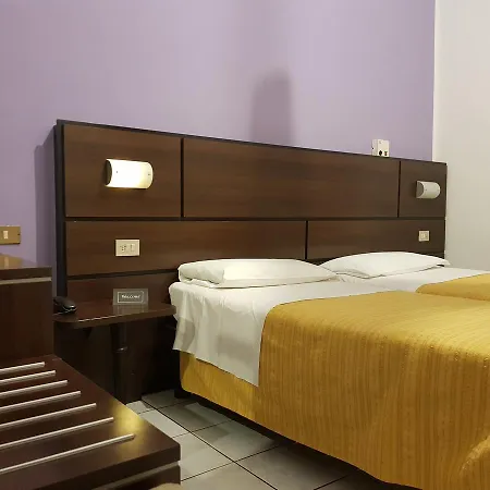 Catalani E Madrid Hotel 2*