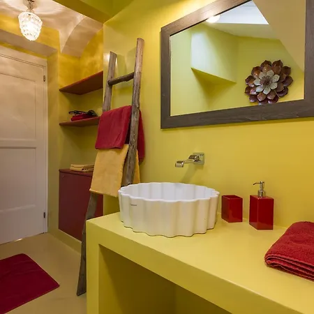 Quite And Lovely Attic - Paolo Sarpi 8 - Location Milan