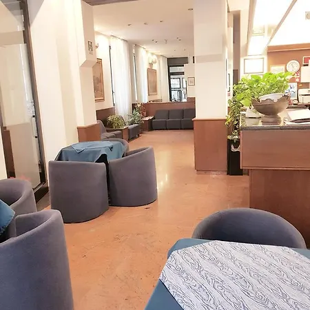 Szálloda La Pace Milánó