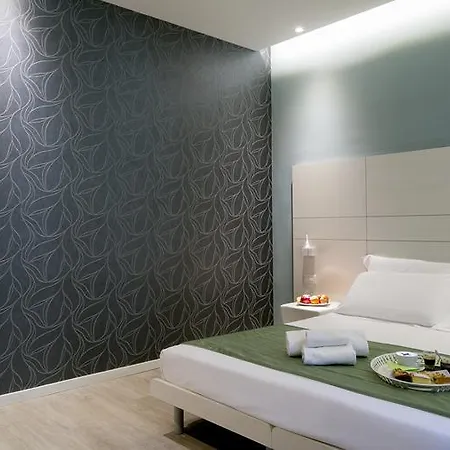 Navigliotel 19 - & 4*