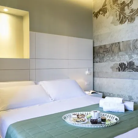 Navigliotel 19 - & 4*