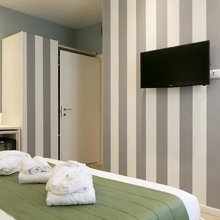 Navigliotel 19 - & ベッド・アンド・ブレックファスト 4*