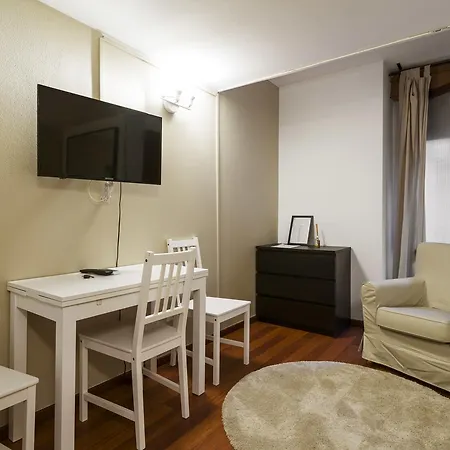 Cadorna Center Studio-by Flatscollection Apartment *