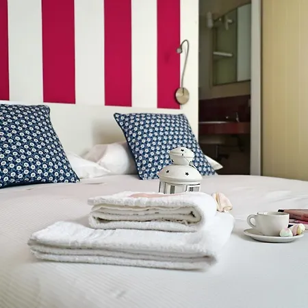 Charming Flat Centro Porta Romana * Milan