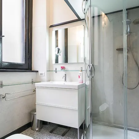 Primopiano - Guerrazzi * Milan