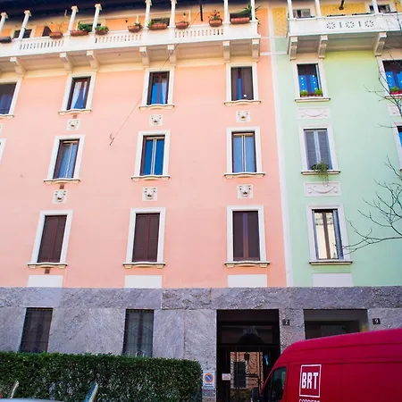 Apartament Amendola Fiera Flat Mediolan