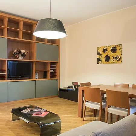 Apartment Easyhomes - San Babila Corridoni