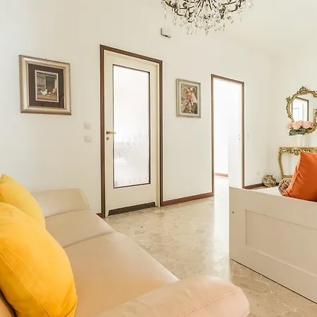 Appartamento Alessia's Flat- Sondrio M3 *