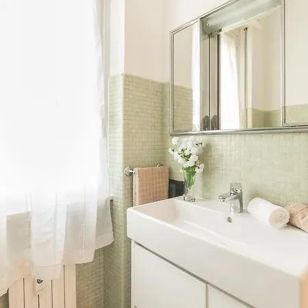 Alessia's Flat- Sondrio M3 *