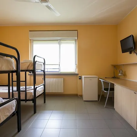 La Cordata - Zumbini 6 Apartmanhotel Milánó