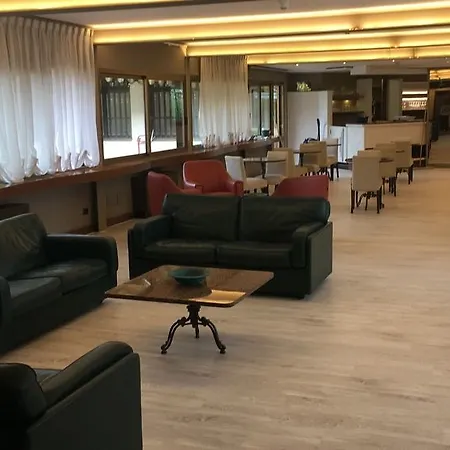 Hotel Welcome