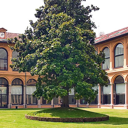 Palazzo Delle Stelline Отель 3*