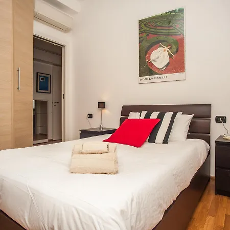 Piola Apartment *