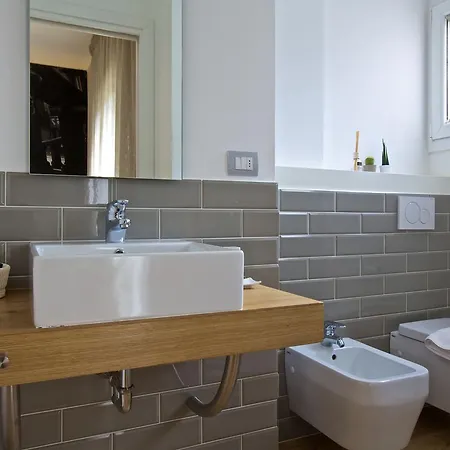 לינה וארוחת בוקר Doria 44