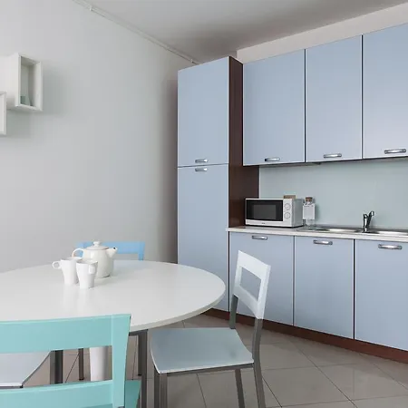 Italianway-corso 5 * Milán
