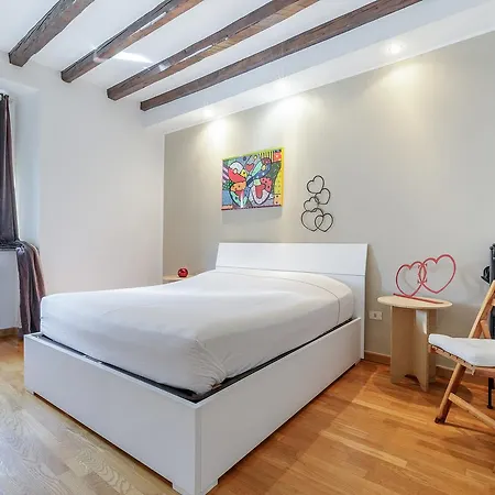 Apartment Paolo Sarpi