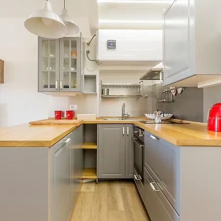 Alessia's Flat - Sarpi 2 Daire