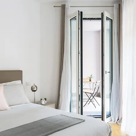 Apartment Joivy Sunny 1-bed Flat With Balcony *