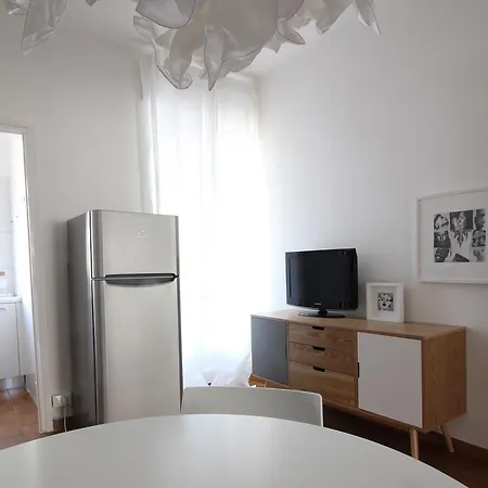 Italianway Easy - Piacenza 9 Daire Milano