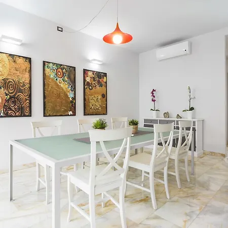 Primopiano - Rg12 Apartament *