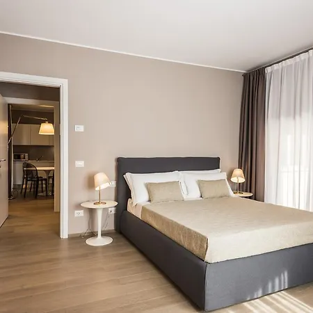 Myplace Corso 11 *