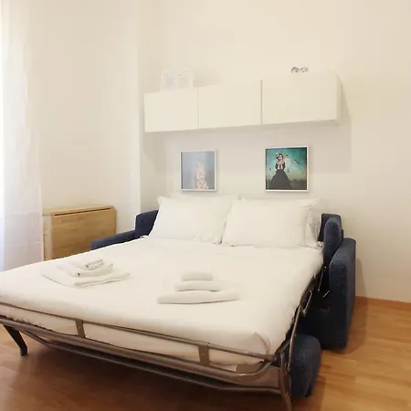 Italianway Corso San Gottardo 19 * Milan