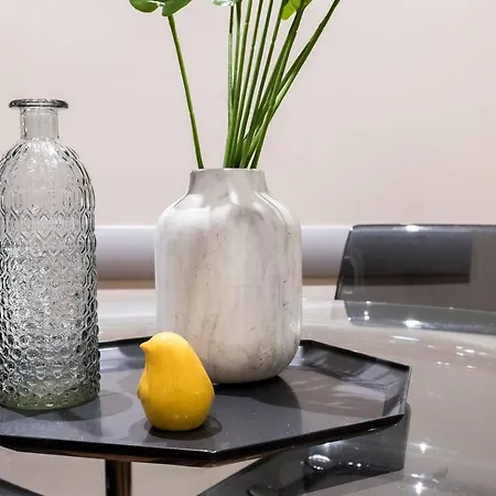 Hintown Corso Genova * Milano
