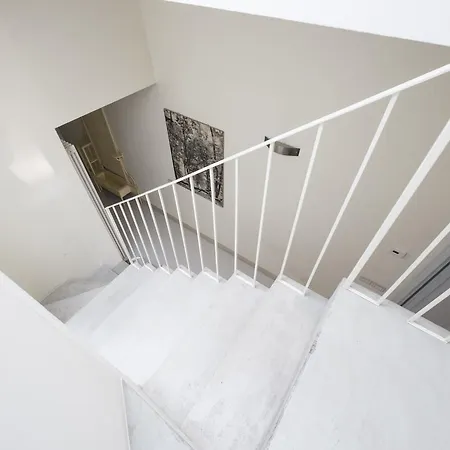 Mora 12 Apartment *