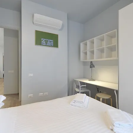 Crocetta Apartment Διαμέρισμα *