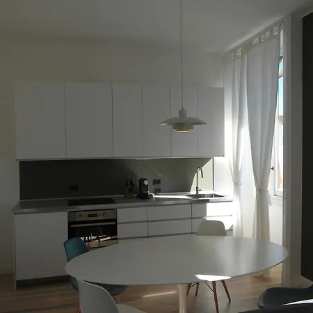 Apartment Design In Casa Epoca Isola Garibaldi