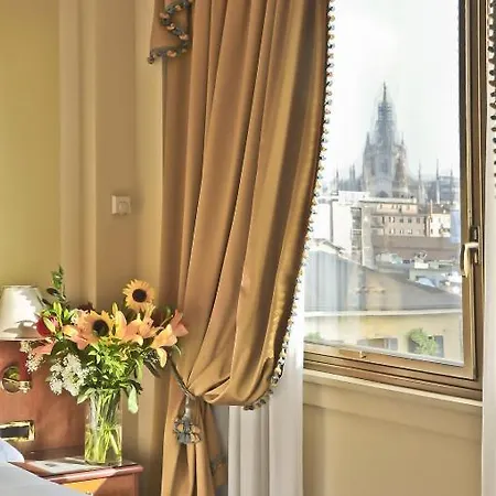 Hotel Lloyd 4*