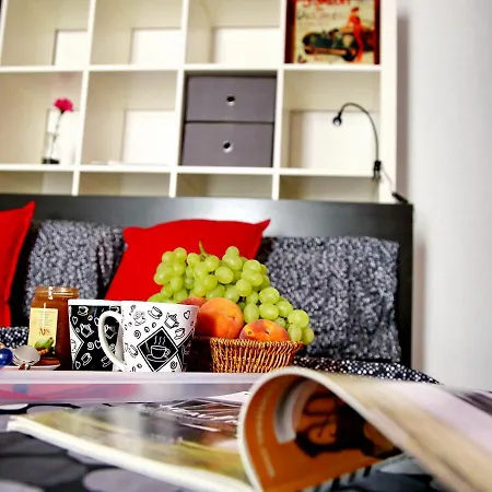 Bnbutler - Col Di Lana - Navigli - Darsena Apartament