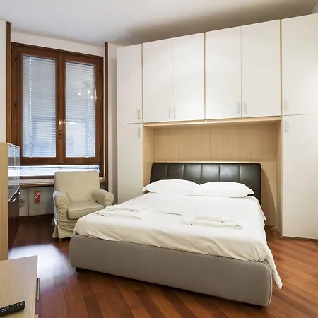Station Apartment Milan