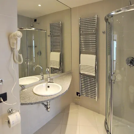 Bb Isola Ξενοδοχείο με διαμερίσματα