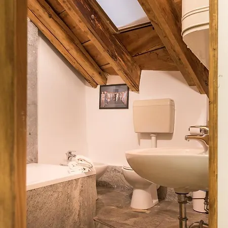 Porta Romana - Rentclass Adelson