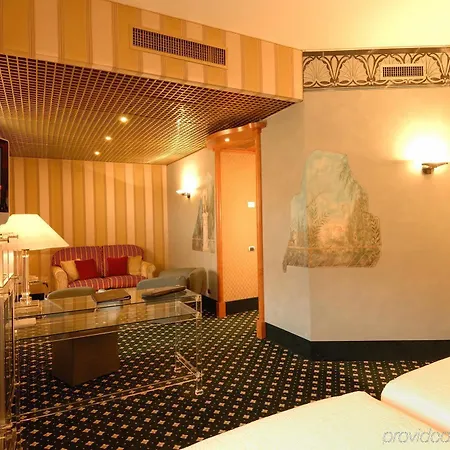 Hotel C-hotels Rubens 4*