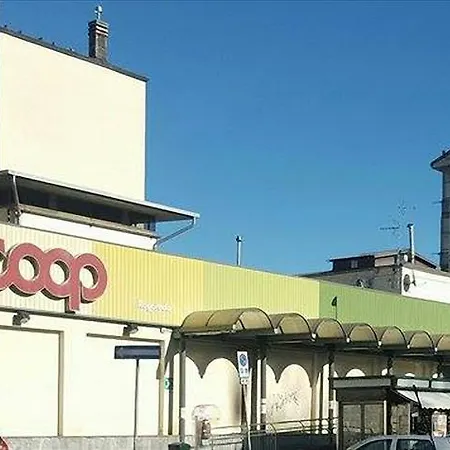 Cozy Rogoredo Next To The Metro And Train Station Apartamento