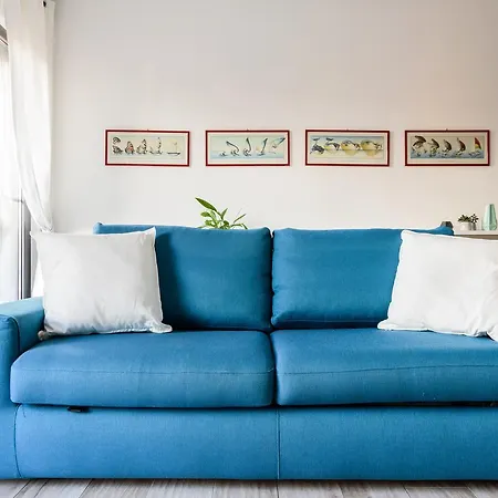 Homeathotel - Ampola Apartment 2*