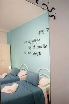 I Am Here - Gioia66 Milánó