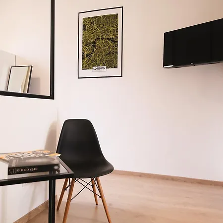 Apartment Dimora Dei Navigli Mailand