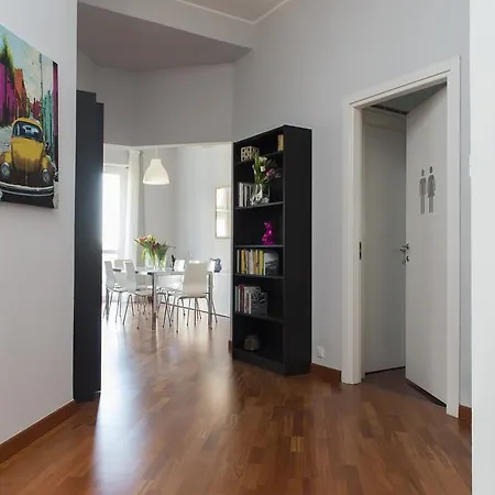 Apartment San Vincenzo Milan