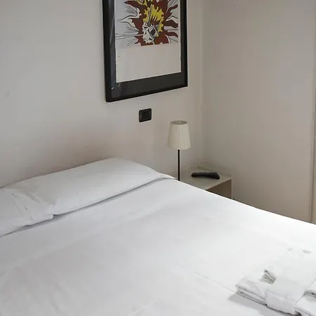 Apartment Rentopolis Ramazzini - Porta Venezia Milan
