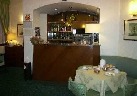 Flora 3* Mailand
