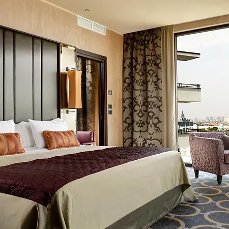 Uptown Palace Hotel Milán