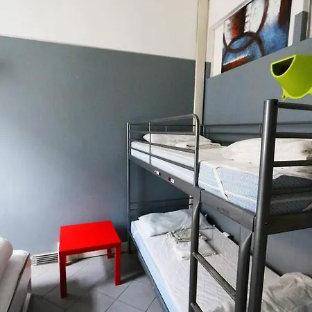 Panda Hostel *