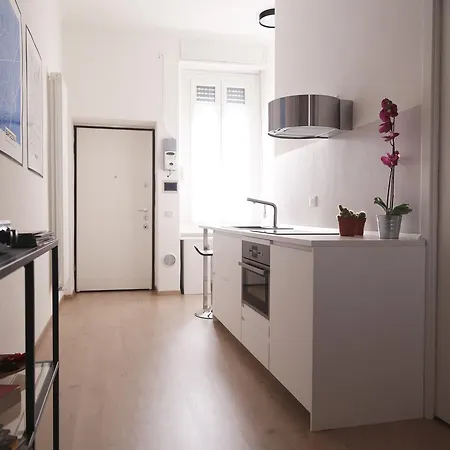 Dimora Dei Navigli Apartment *