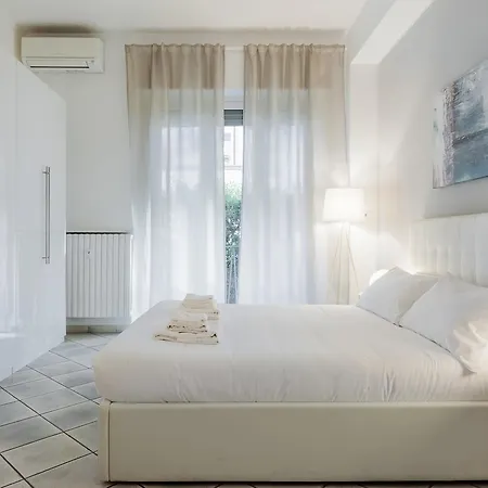 Italianway Coluccio Salutati Apartment *