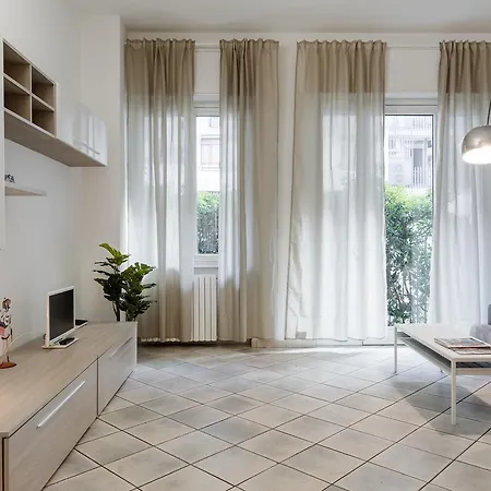 Italianway Coluccio Salutati * Milan