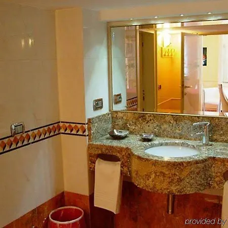 Wagner Hotel 4*